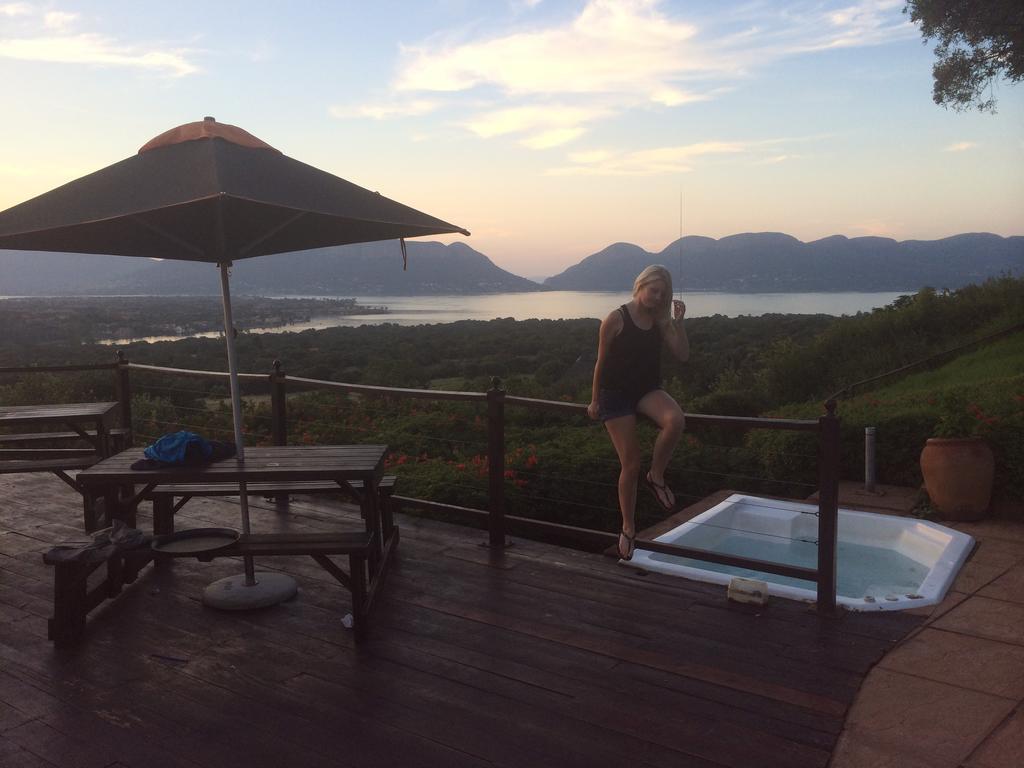 La Montagne Guest Hartbeespoort